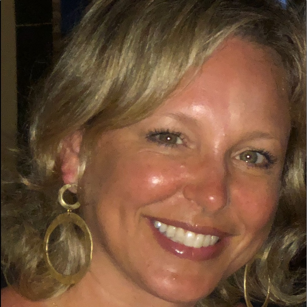 Meet your Posher, Tina